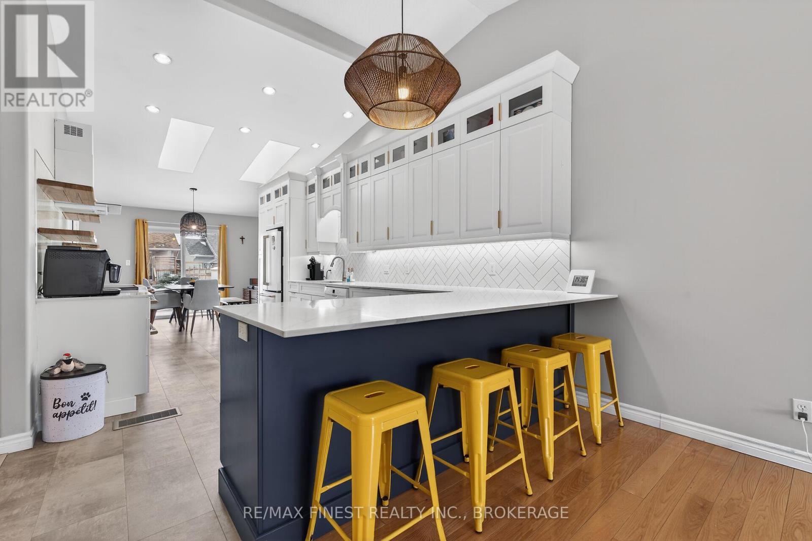 604 Freeman Crescent, Kingston, Ontario  K7K 7H6 - Photo 8 - X12909050