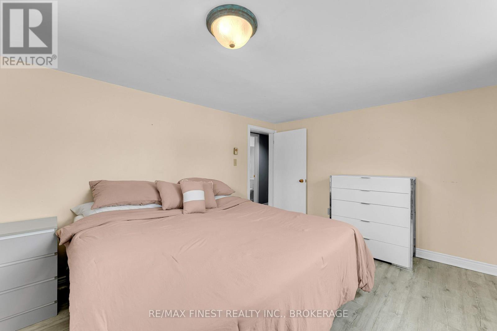 9 Mallard Lane, Kingston, Ontario K7K 5E2 - Photo 36 - X12909104