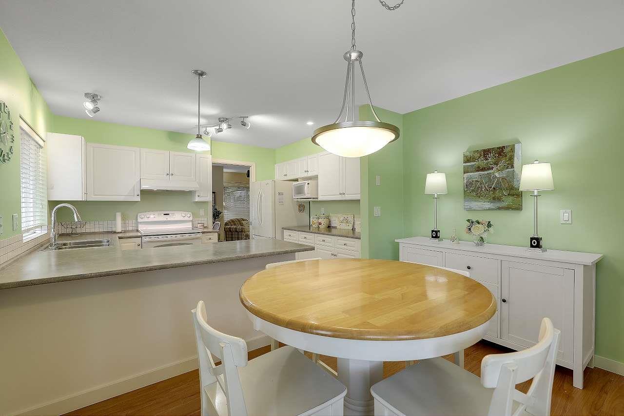 208 16233 82 Avenue, Surrey, British Columbia V4N 0P7 - Photo 6 - R3100255