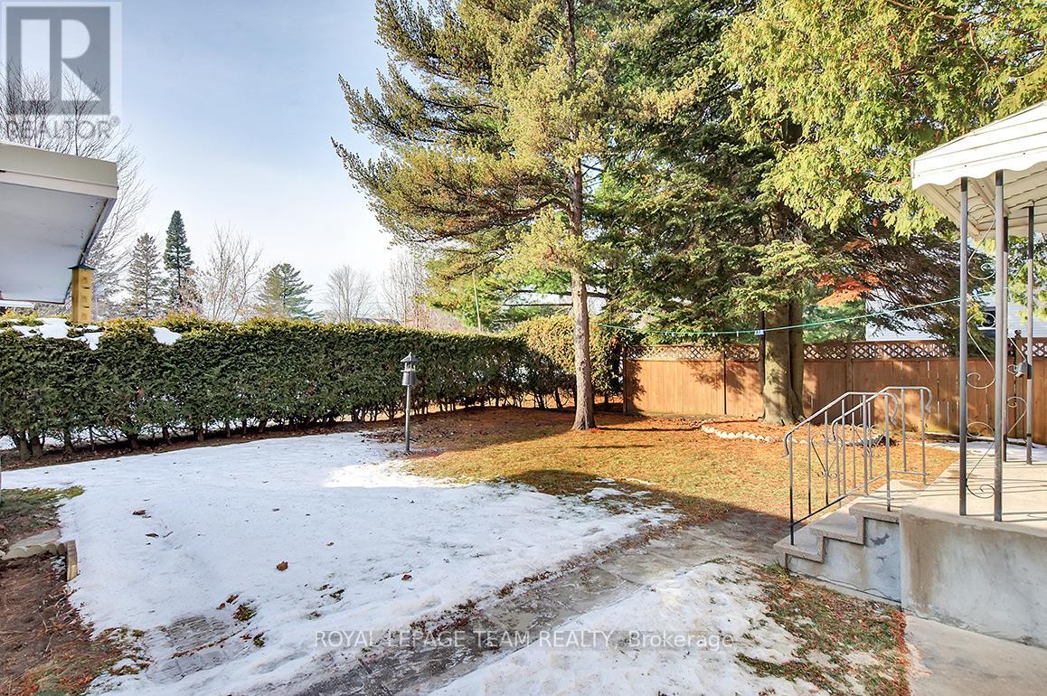 1151 Normandy Crescent, Ottawa, Ontario  K2E 5A5 - Photo 33 - X12909076