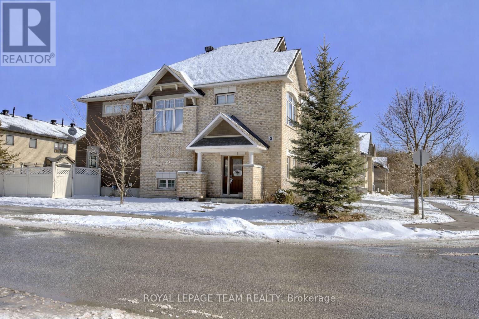 366 TOURMALINE CRESCENT, Ottawa, Ontario