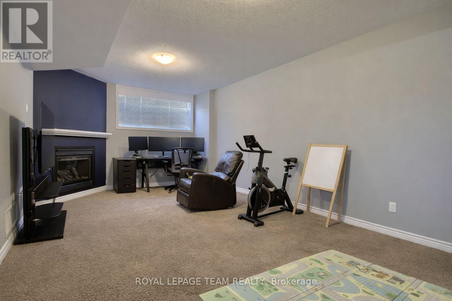 366 Tourmaline Crescent, Ottawa, Ontario  K2J 3T9 - Photo 14 - X12909334