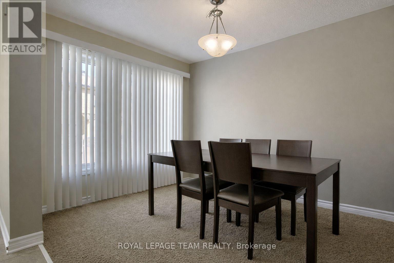 366 Tourmaline Crescent, Ottawa, Ontario  K2J 3T9 - Photo 4 - X12909334