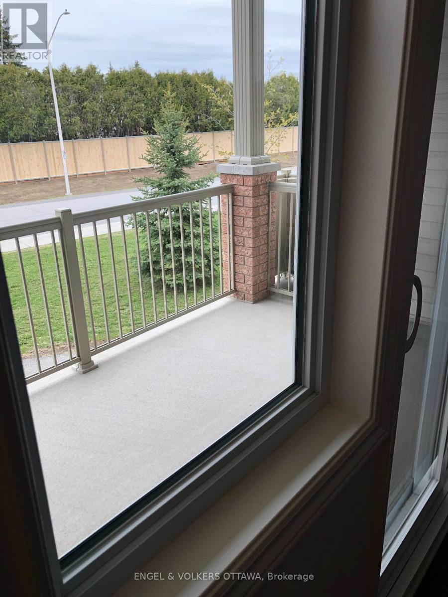 68 - 139 Harthill Way, Ottawa, Ontario  K2J 5V1 - Photo 13 - X12909354