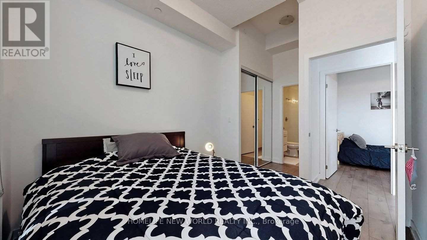 1023 - 297 College Street, Toronto (Waterfront Communities), Ontario  M5T 1S2 - Photo 15 - C12909082