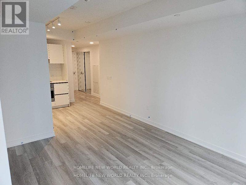 3005 - 238 Simcoe Street, Toronto (Kensington-Chinatown), Ontario  M5T 0E2 - Photo 3 - C12909092