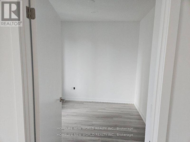 3005 - 238 Simcoe Street, Toronto (Kensington-Chinatown), Ontario  M5T 0E2 - Photo 7 - C12909092