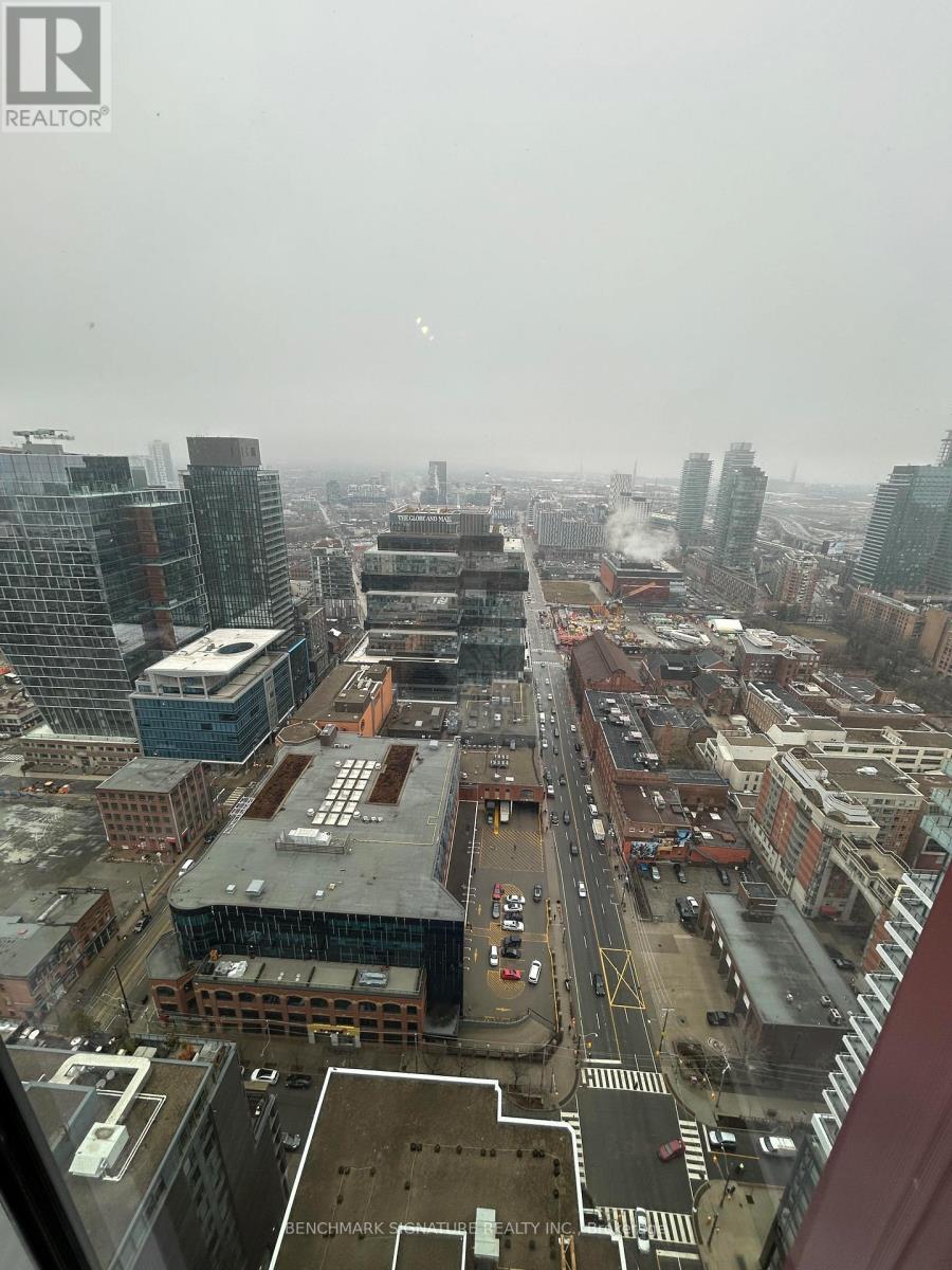 4005 - 180 Front Street E, Toronto, Ontario  M5A 0A9 - Photo 11 - C12909182