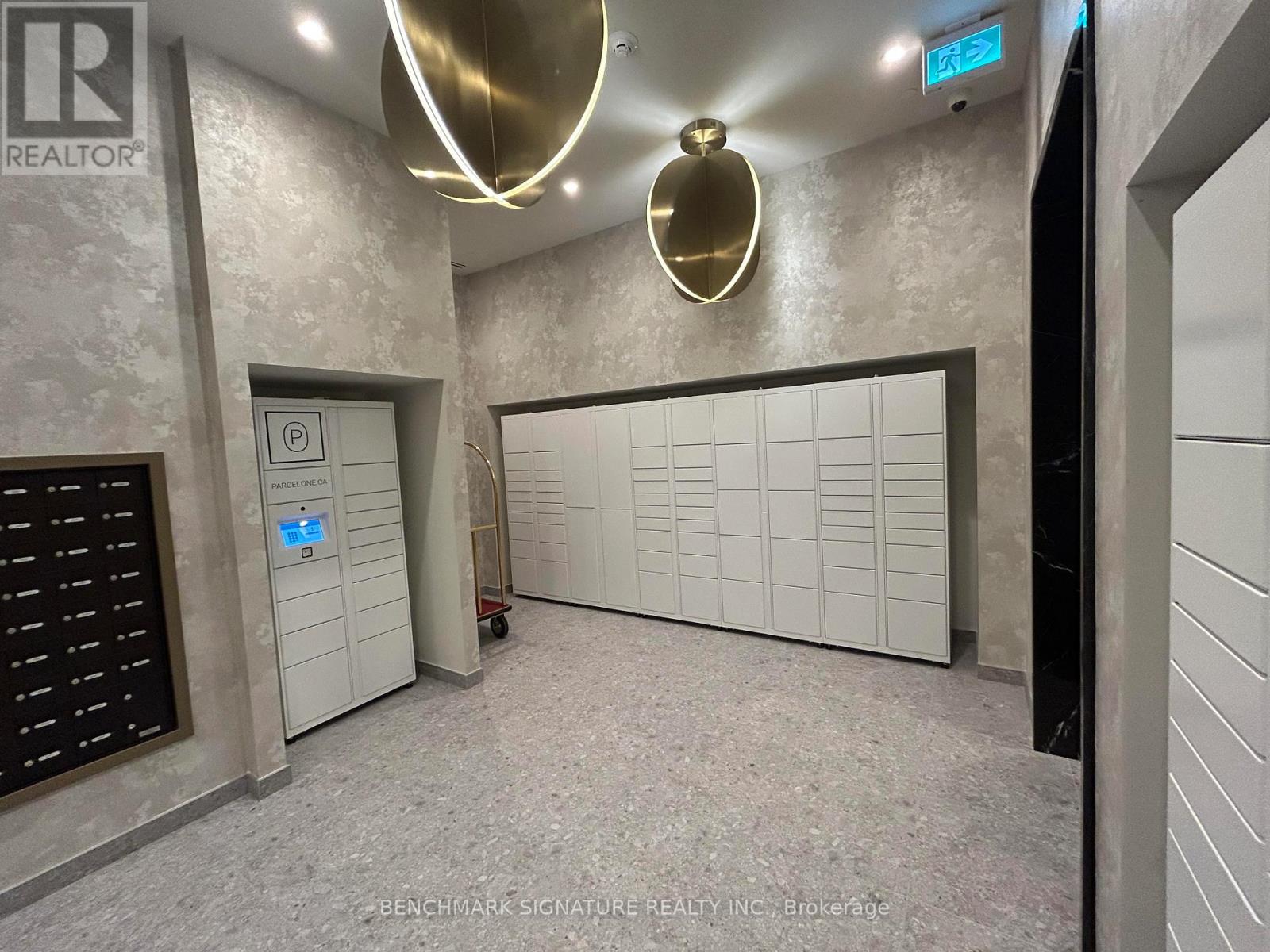 4005 - 180 Front Street E, Toronto, Ontario  M5A 0A9 - Photo 13 - C12909182