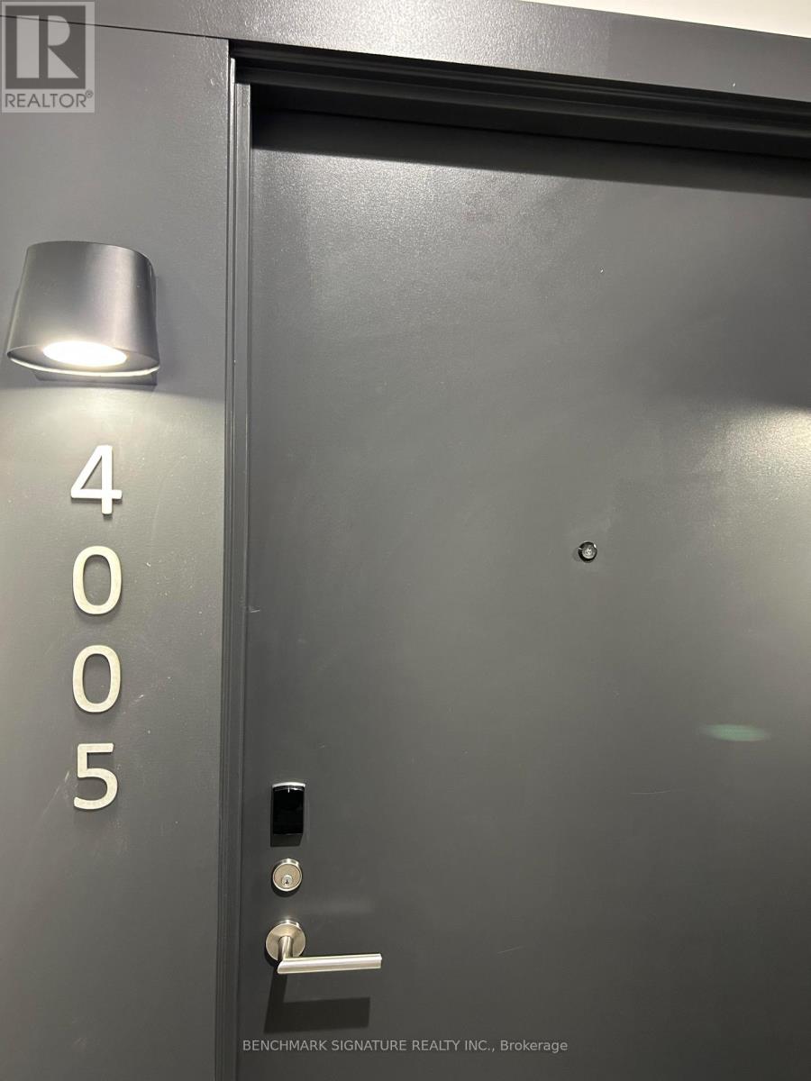 4005 - 180 Front Street E, Toronto, Ontario  M5A 0A9 - Photo 2 - C12909182