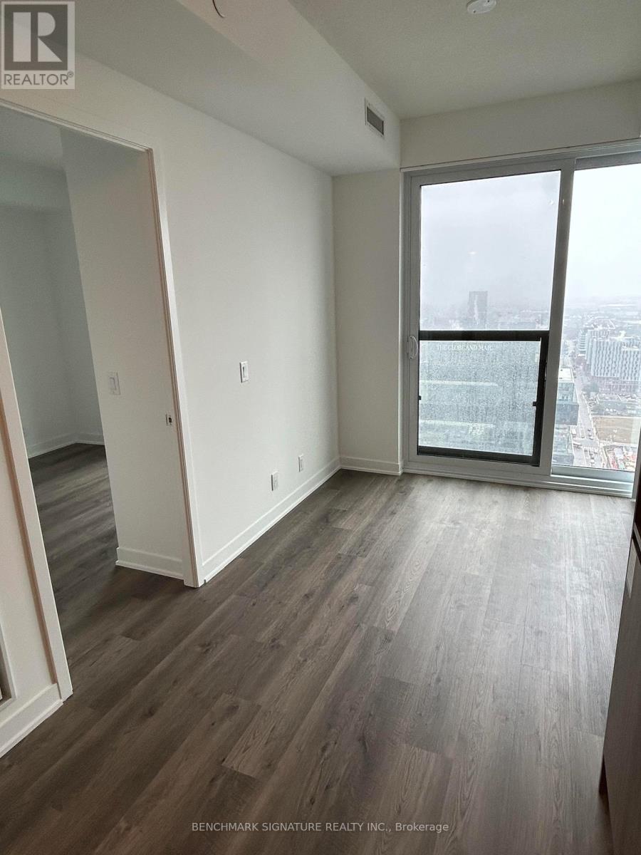 4005 - 180 Front Street E, Toronto, Ontario  M5A 0A9 - Photo 4 - C12909182