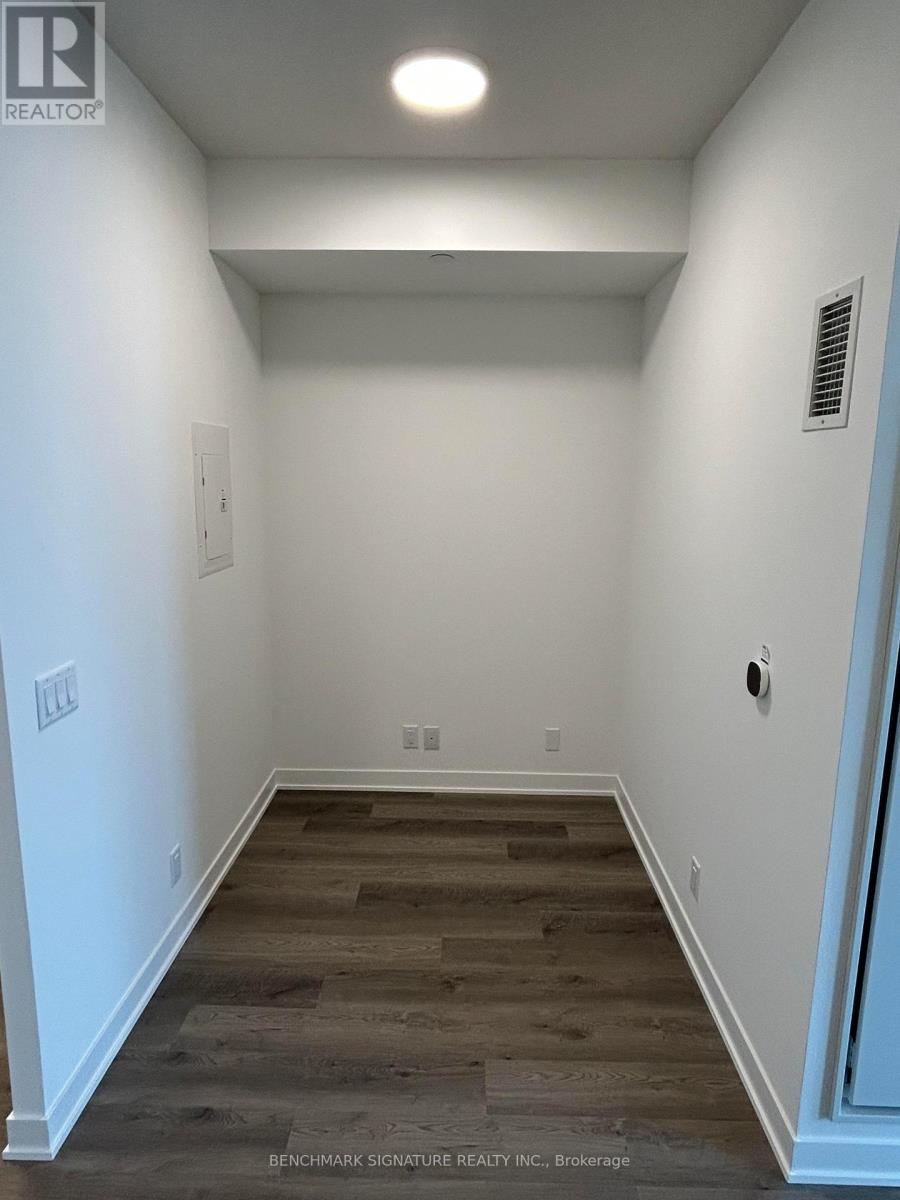 4005 - 180 Front Street E, Toronto, Ontario  M5A 0A9 - Photo 8 - C12909182