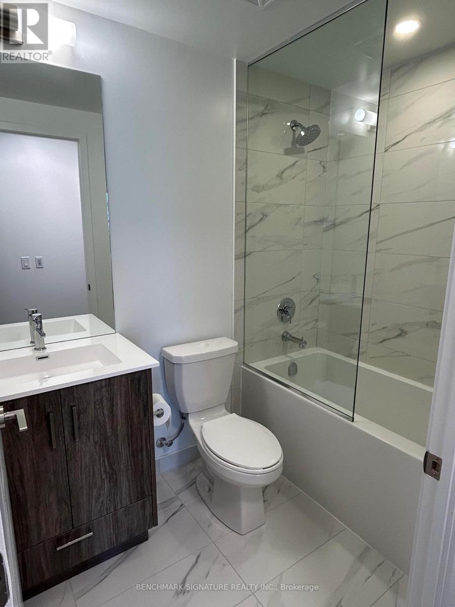 4005 - 180 Front Street E, Toronto, Ontario  M5A 0A9 - Photo 9 - C12909182