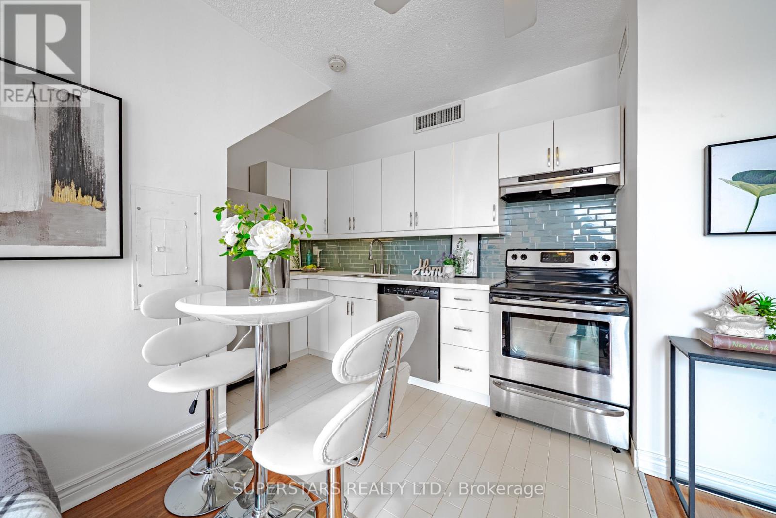Ph16 - 65 Scadding Avenue, Toronto, Ontario  M5A 4L1 - Photo 9 - C12909242