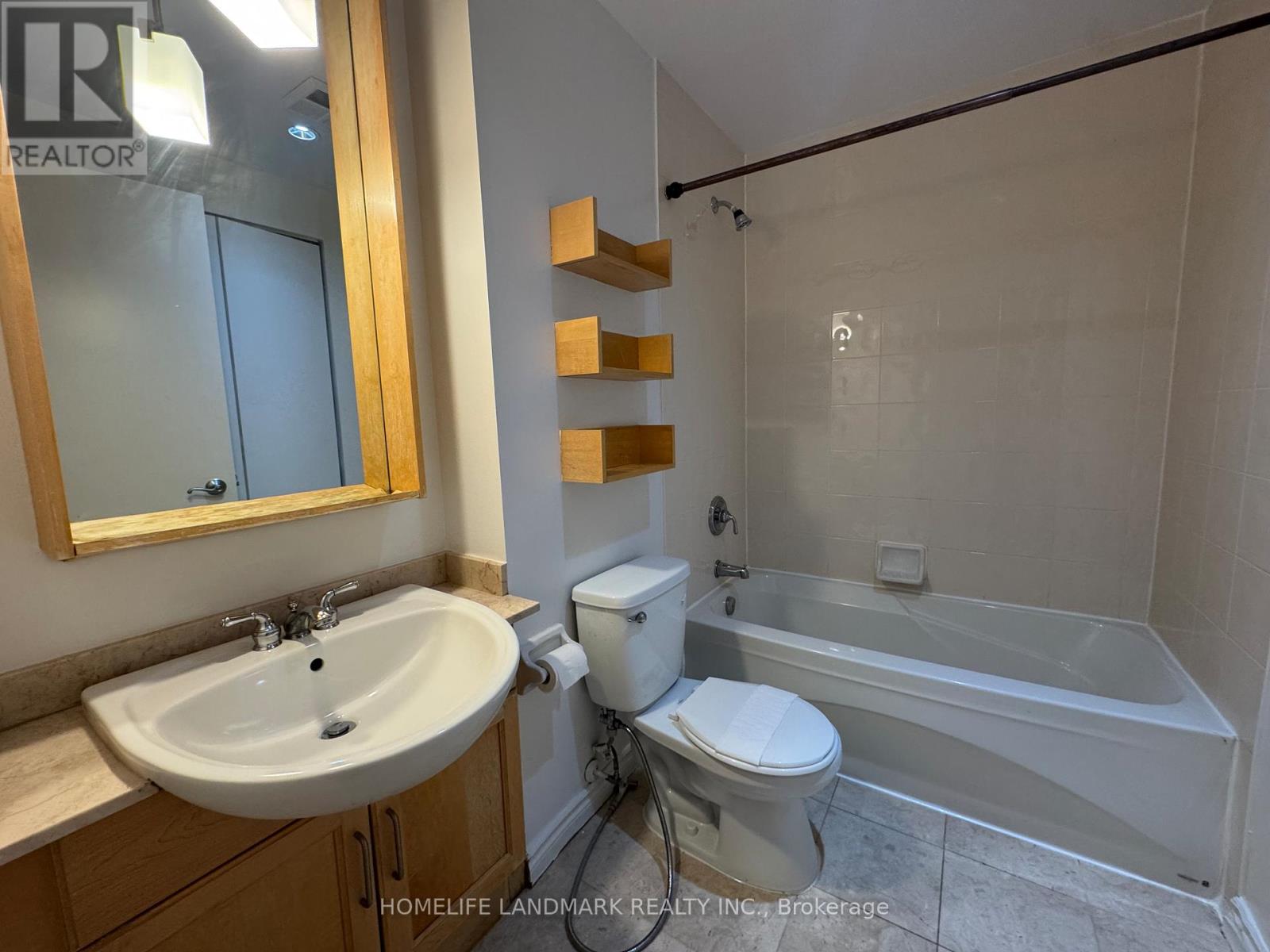 #306 - 60 Byng Avenue, Toronto (Willowdale East), Ontario  M2N 7K3 - Photo 15 - C12909256