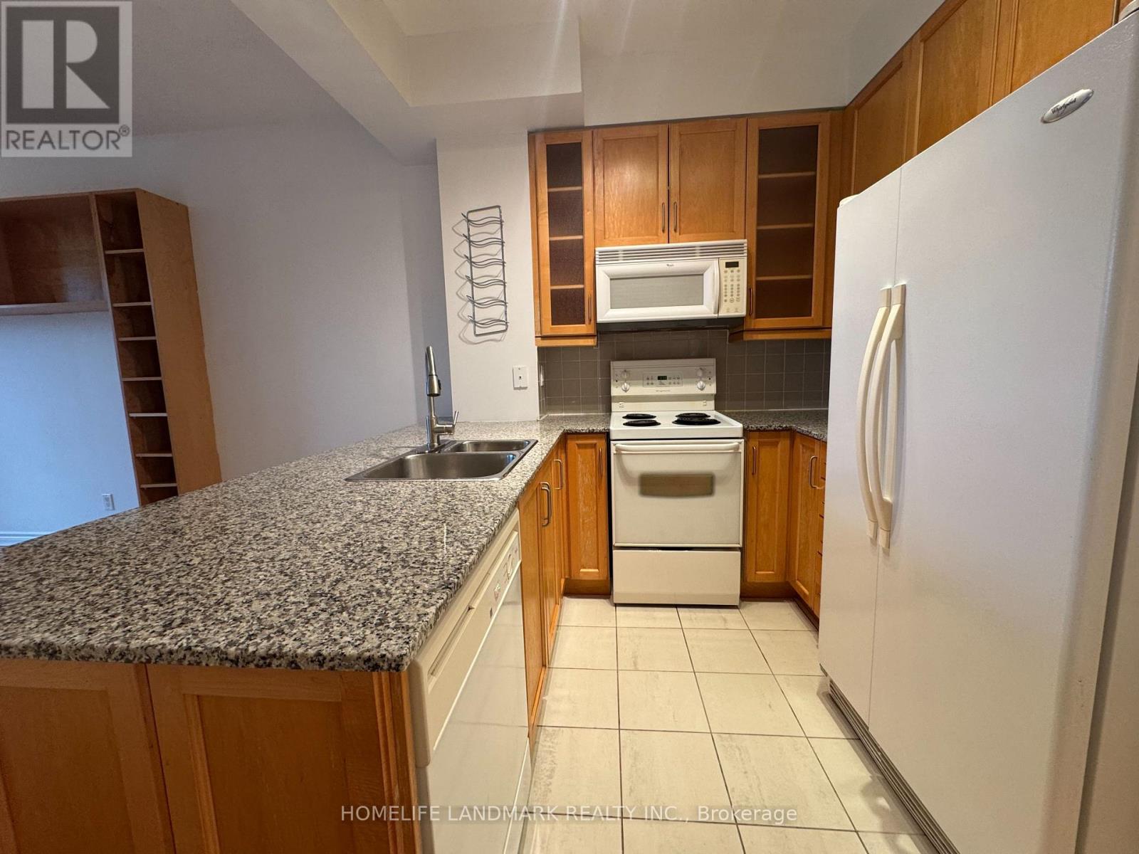 #306 - 60 Byng Avenue, Toronto (Willowdale East), Ontario  M2N 7K3 - Photo 4 - C12909256