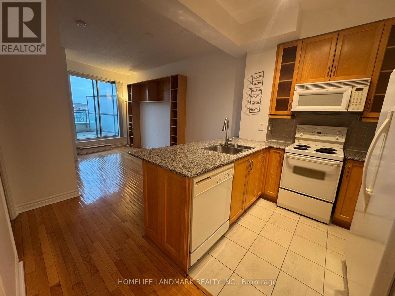 #306 - 60 Byng Avenue, Toronto (Willowdale East), Ontario  M2N 7K3 - Photo 5 - C12909256