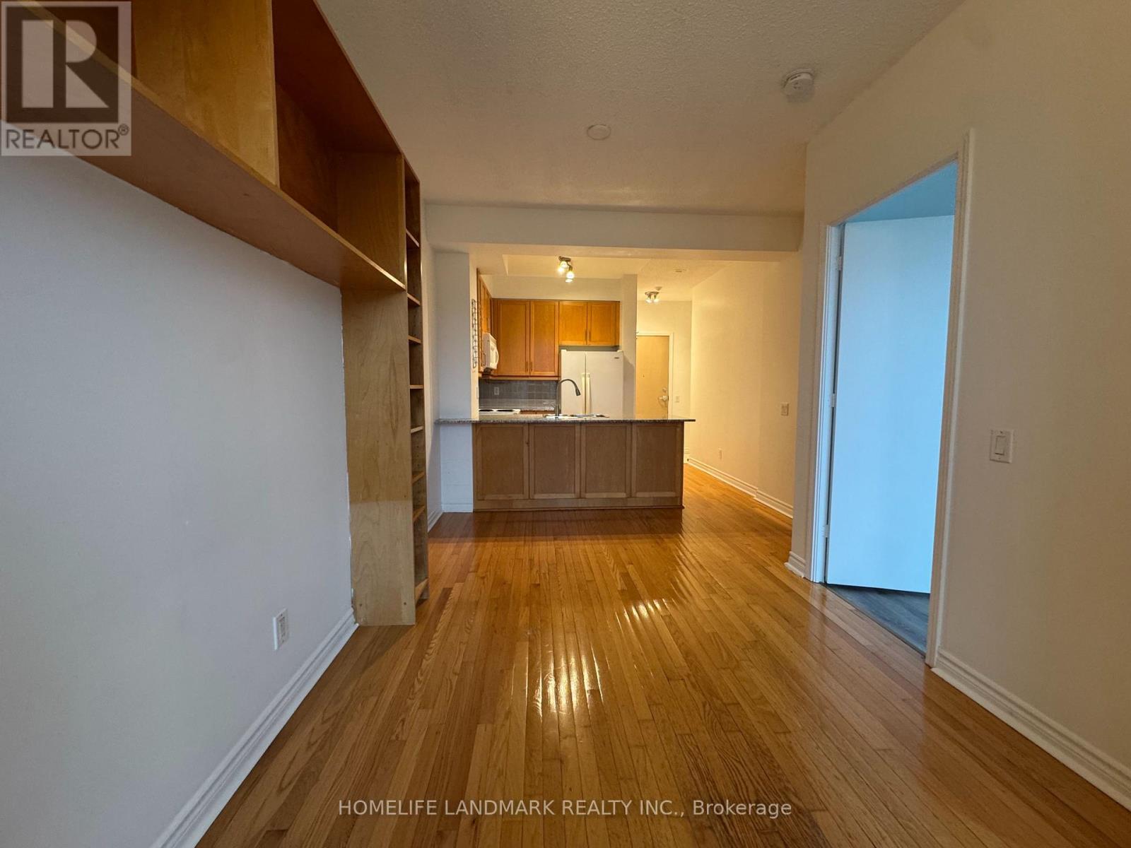 #306 - 60 Byng Avenue, Toronto (Willowdale East), Ontario  M2N 7K3 - Photo 8 - C12909256