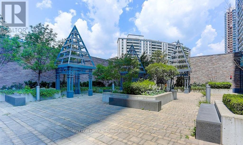 1101 - 5168 Yonge Street, Toronto (Willowdale West), Ontario  M2N 5P6 - Photo 6 - C12909278