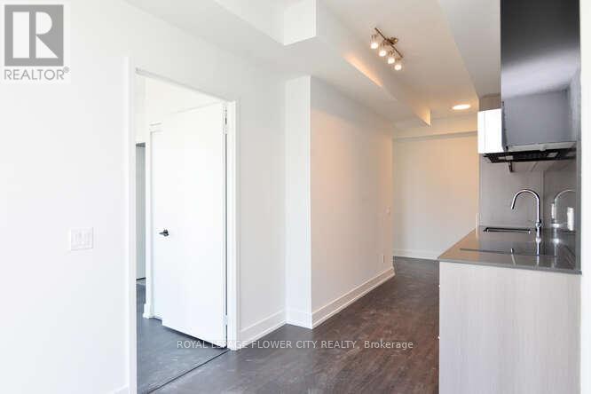 2405 - 308 Jarvis Street, Toronto (Church-Yonge Corridor), Ontario  M5B 0E3 - Photo 9 - C12909288