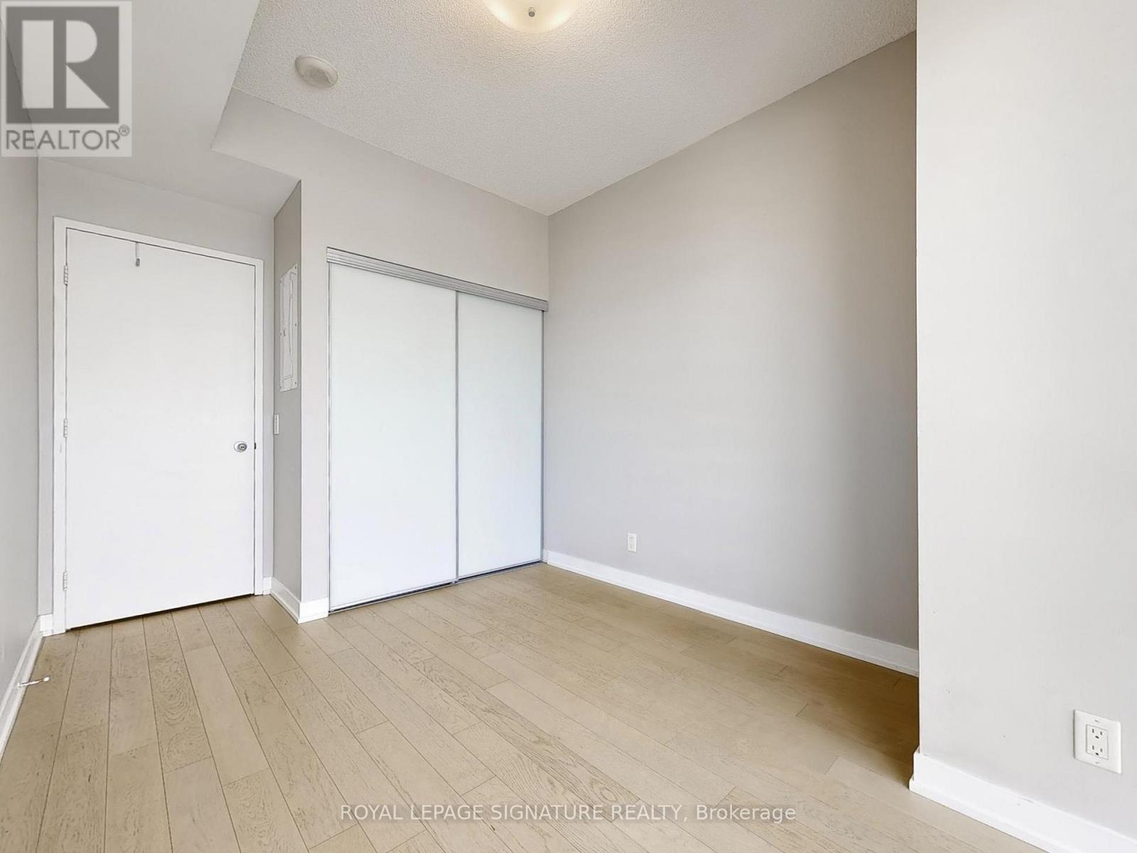 N1006 - 455 Front Street E, Toronto, Ontario  M5A 0G2 - Photo 16 - C12909296