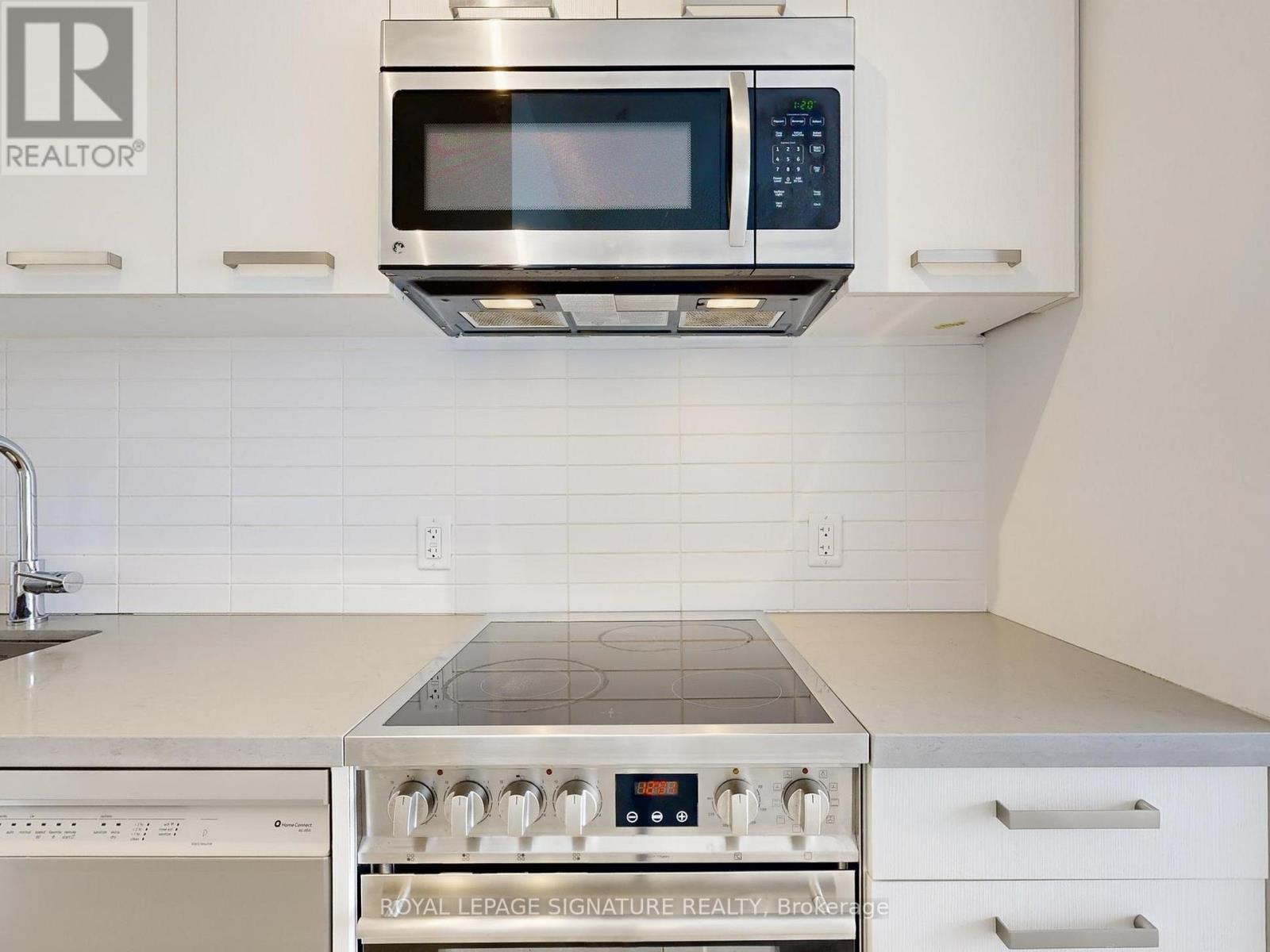 N1006 - 455 Front Street E, Toronto, Ontario  M5A 0G2 - Photo 8 - C12909296