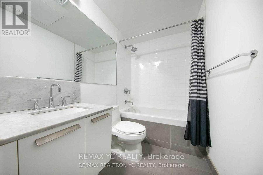 2801 - 57 St. Joseph Street, Toronto (Bay Street Corridor), Ontario  M5S 0C5 - Photo 12 - C12909300