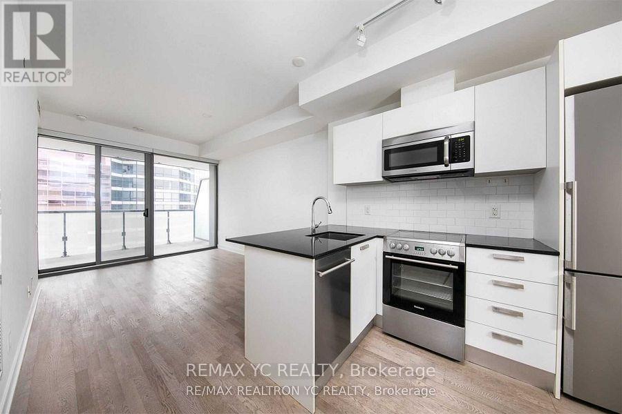 2801 - 57 St. Joseph Street, Toronto (Bay Street Corridor), Ontario  M5S 0C5 - Photo 2 - C12909300