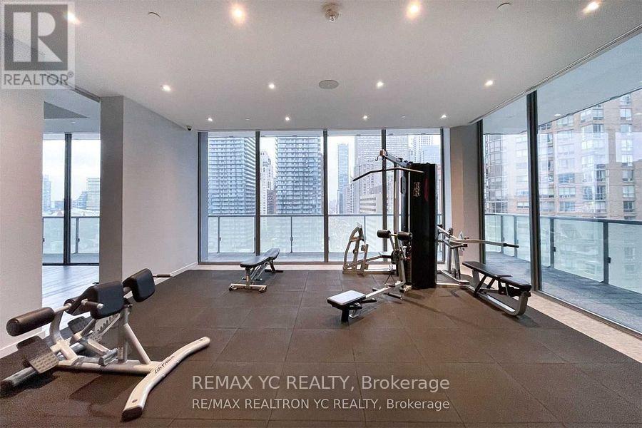 2801 - 57 St. Joseph Street, Toronto (Bay Street Corridor), Ontario  M5S 0C5 - Photo 20 - C12909300