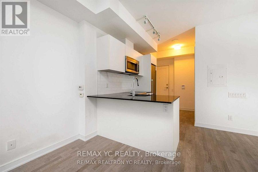 2801 - 57 St. Joseph Street, Toronto (Bay Street Corridor), Ontario  M5S 0C5 - Photo 6 - C12909300