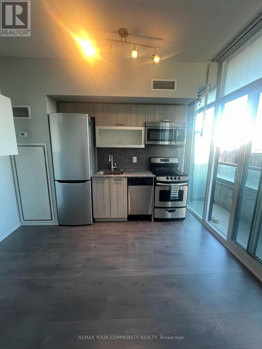 828E - 36 LISGAR STREET, Toronto, Ontario