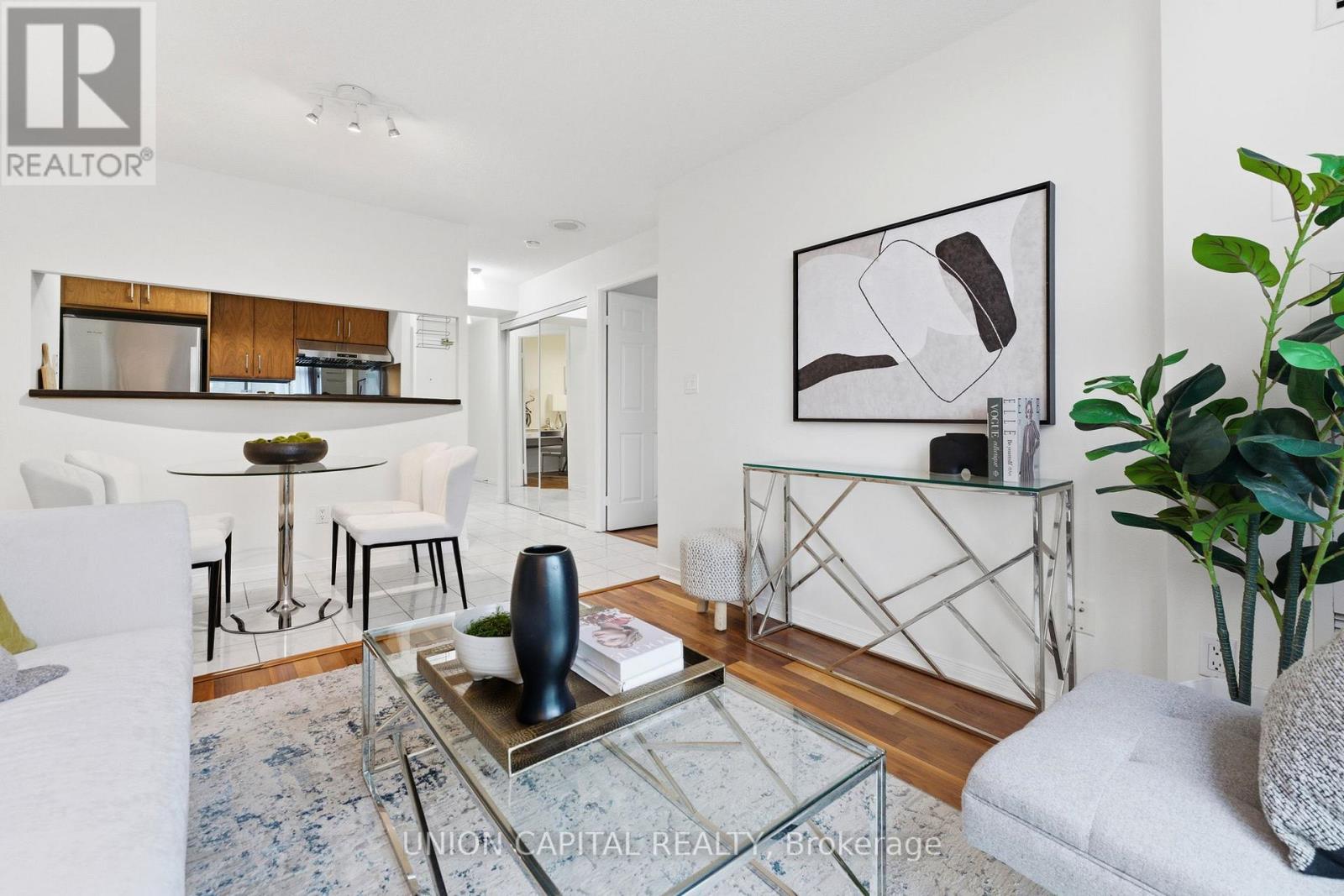 1123 - 109 Front Street E, Toronto, Ontario M5A 4P7 - Photo 4 - C12909324