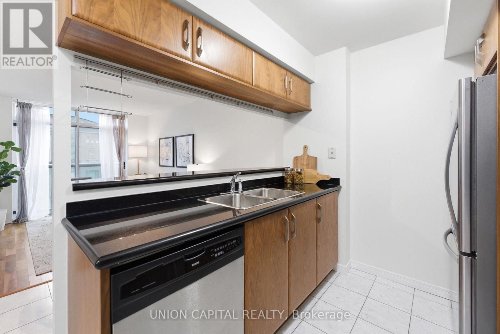 1123 - 109 Front Street E, Toronto, Ontario M5A 4P7 - Photo 9 - C12909324