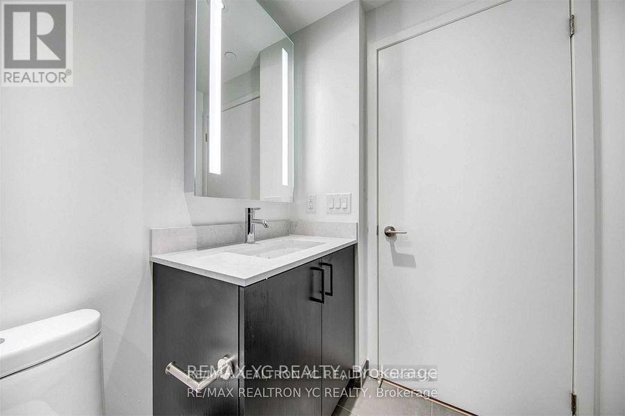 2106 - 135 East Liberty Street, Toronto, Ontario  M6K 3P6 - Photo 16 - C12909326