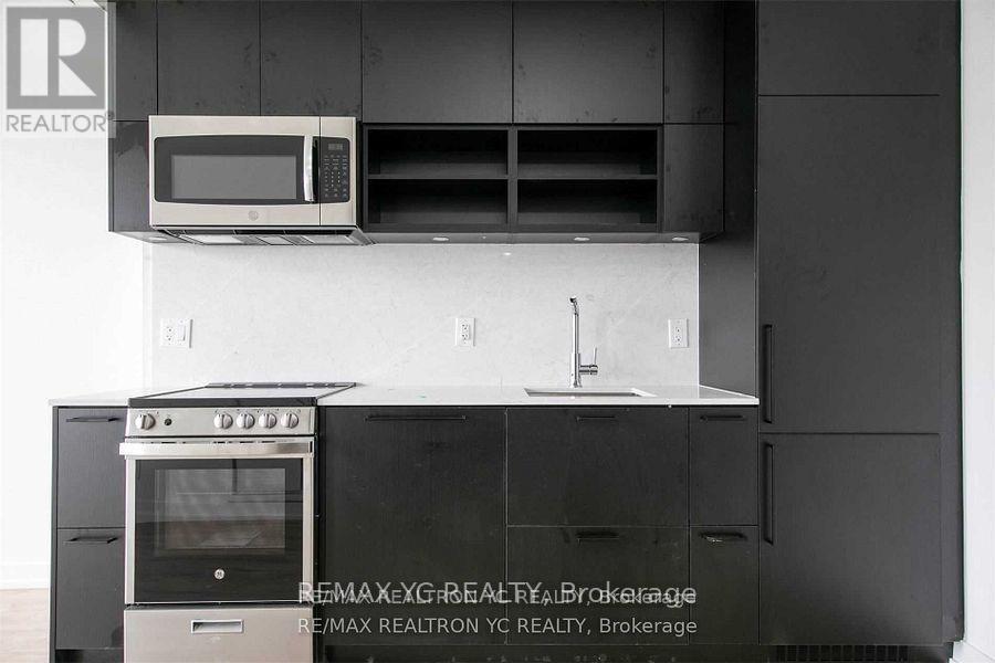 2106 - 135 East Liberty Street, Toronto, Ontario  M6K 3P6 - Photo 6 - C12909326