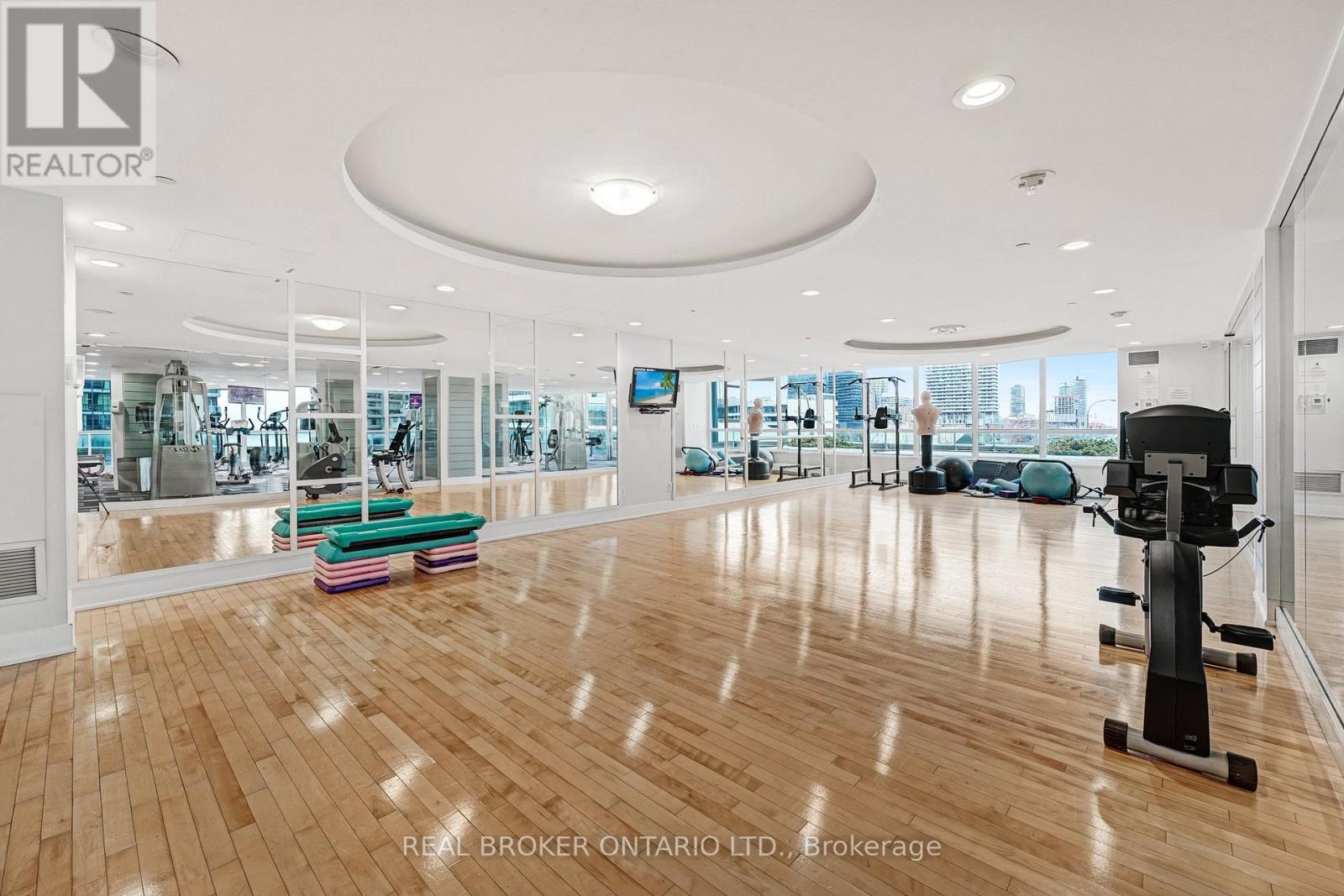 1013 - 18 Yonge Street, Toronto (Waterfront Communities), Ontario  M5E 1Z8 - Photo 19 - C12909356