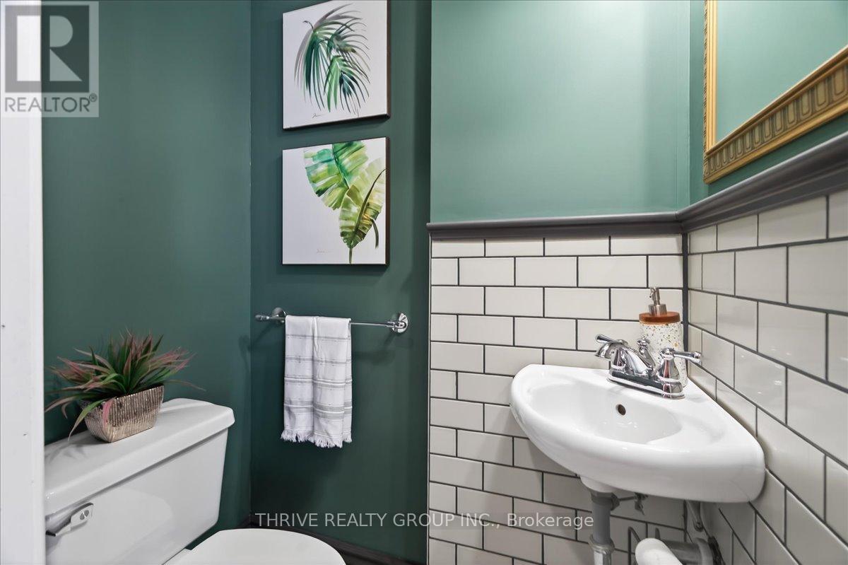 8567 Revere Drive, Lucan Biddulph, Ontario  N0M 1V0 - Photo 17 - X12795168