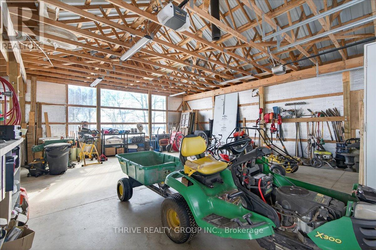 8567 Revere Drive, Lucan Biddulph, Ontario  N0M 1V0 - Photo 45 - X12795168