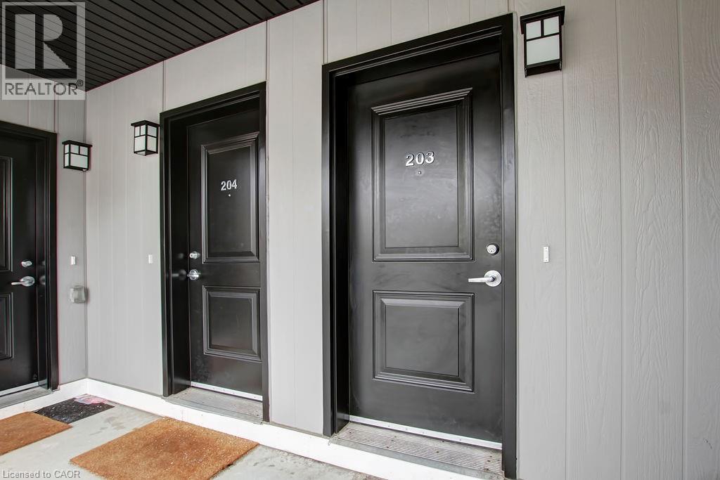 1202 Main Street E Unit# 203, Milton, Ontario  L9T 9K8 - Photo 2 - 40814162
