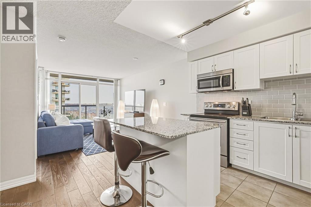 1940 Ironstone Drive Unit# 610, Burlington, Ontario  L7L 0E4 - Photo 2 - 40813700