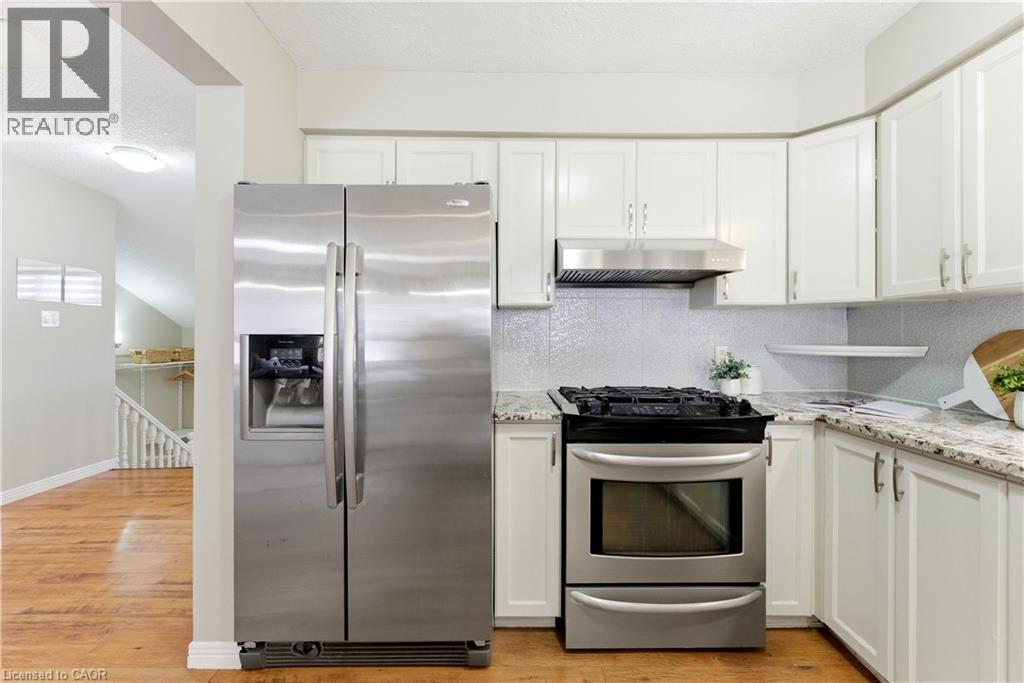 332 Keewatin Avenue, Kitchener, Ontario  N2B 3W6 - Photo 11 - 40813617