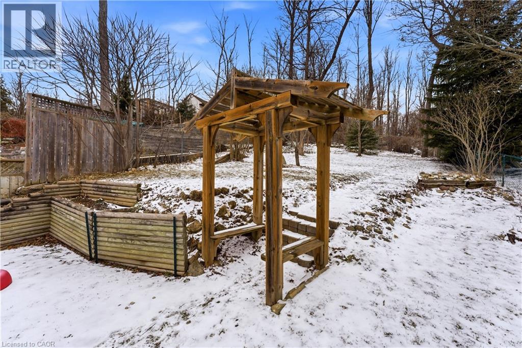 332 Keewatin Avenue, Kitchener, Ontario  N2B 3W6 - Photo 31 - 40813617