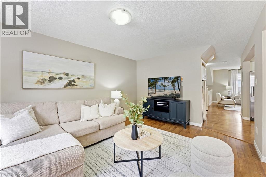 332 Keewatin Avenue, Kitchener, Ontario  N2B 3W6 - Photo 6 - 40813617