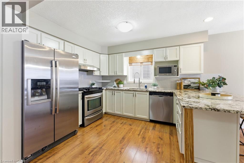 332 Keewatin Avenue, Kitchener, Ontario  N2B 3W6 - Photo 8 - 40813617