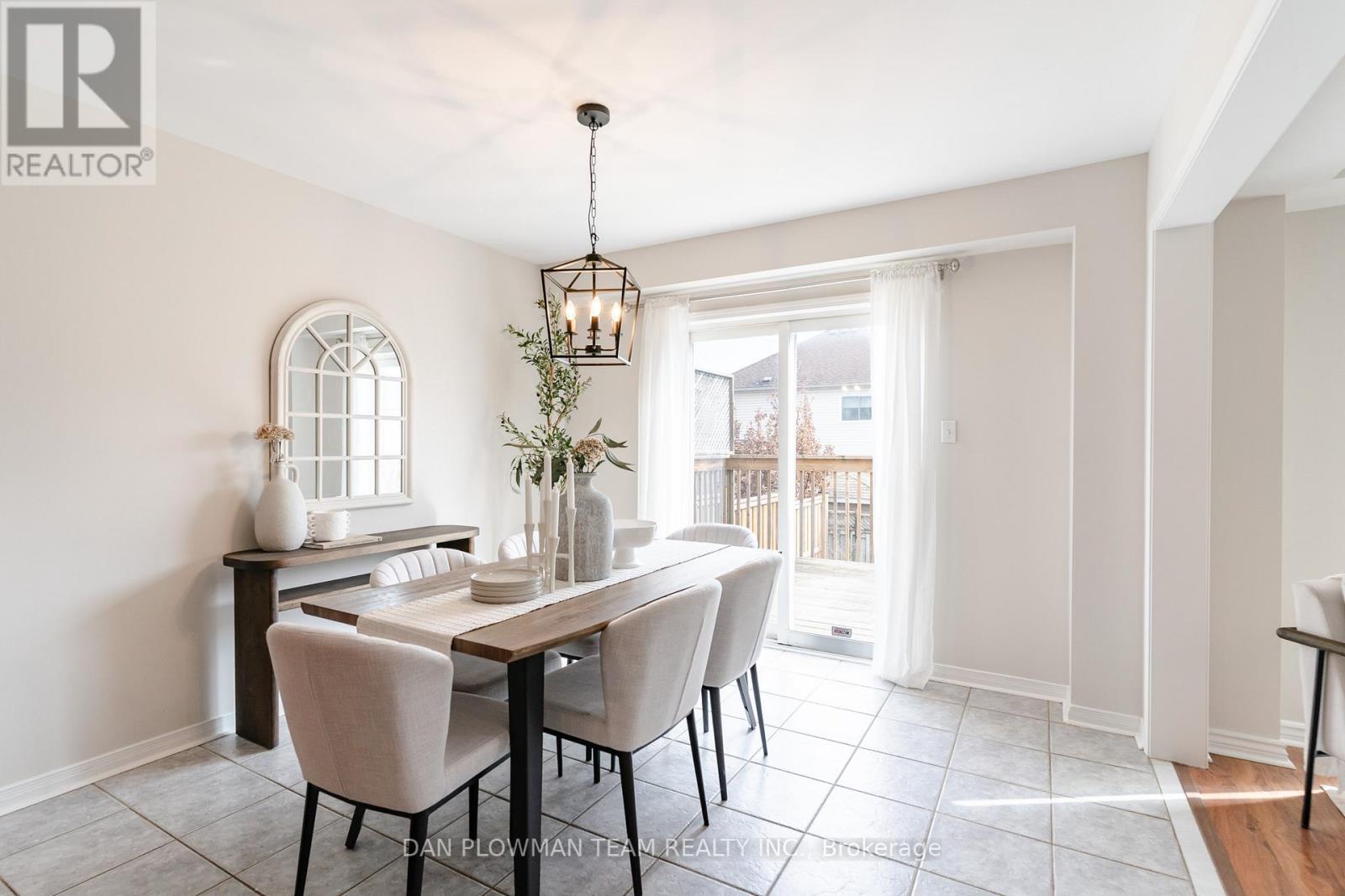 51 Hutton Place, Clarington, Ontario  L1C 5H5 - Photo 12 - E12909044