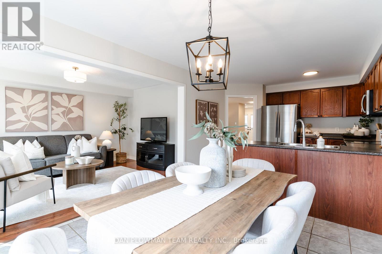 51 Hutton Place, Clarington, Ontario  L1C 5H5 - Photo 13 - E12909044