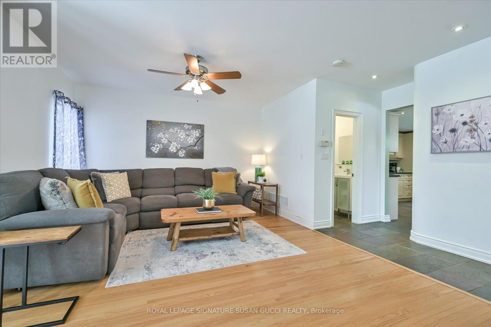 8 Fairside Avenue, Toronto, Ontario  M4C 3G9 - Photo 15 - E12909166