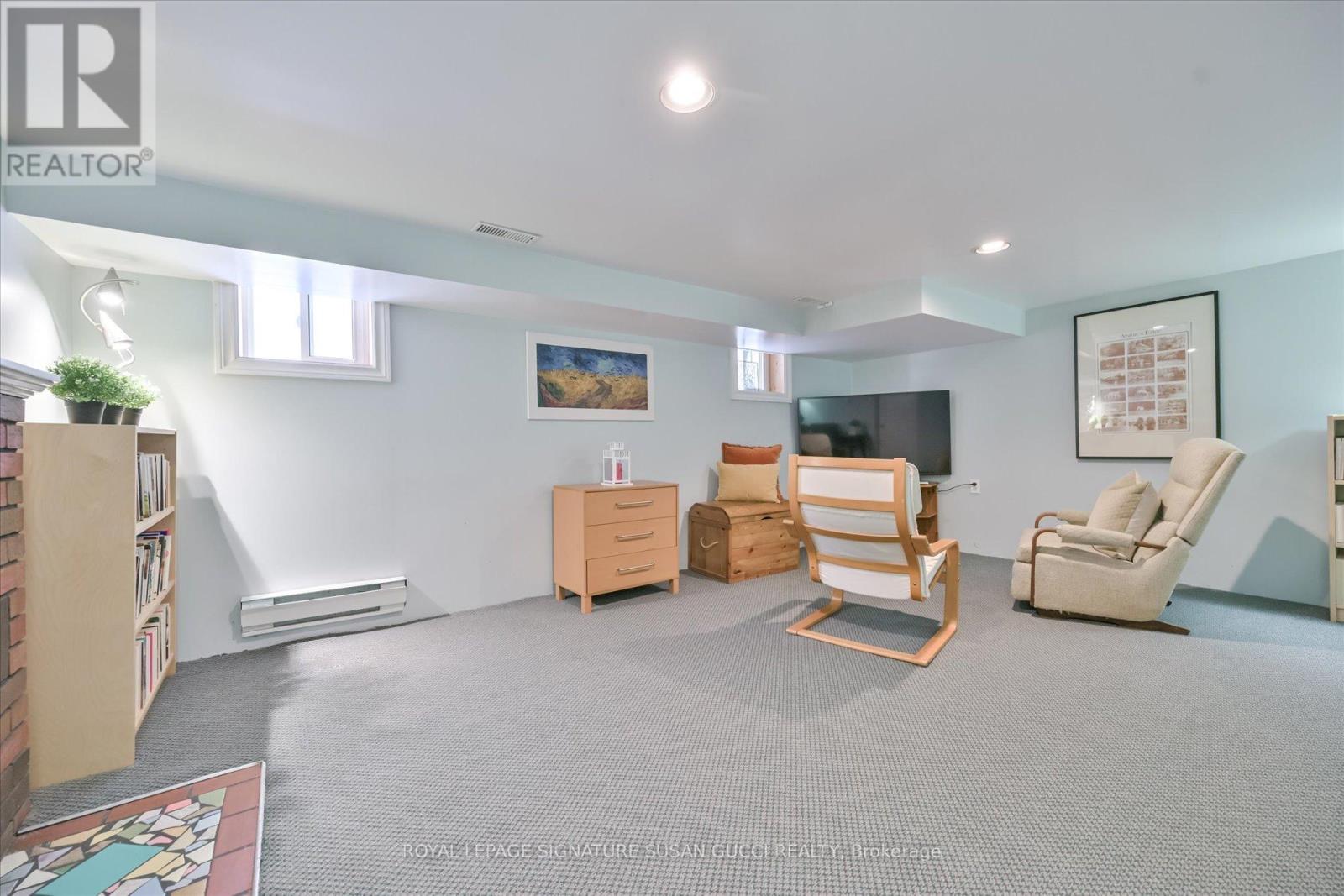 8 Fairside Avenue, Toronto, Ontario  M4C 3G9 - Photo 32 - E12909166