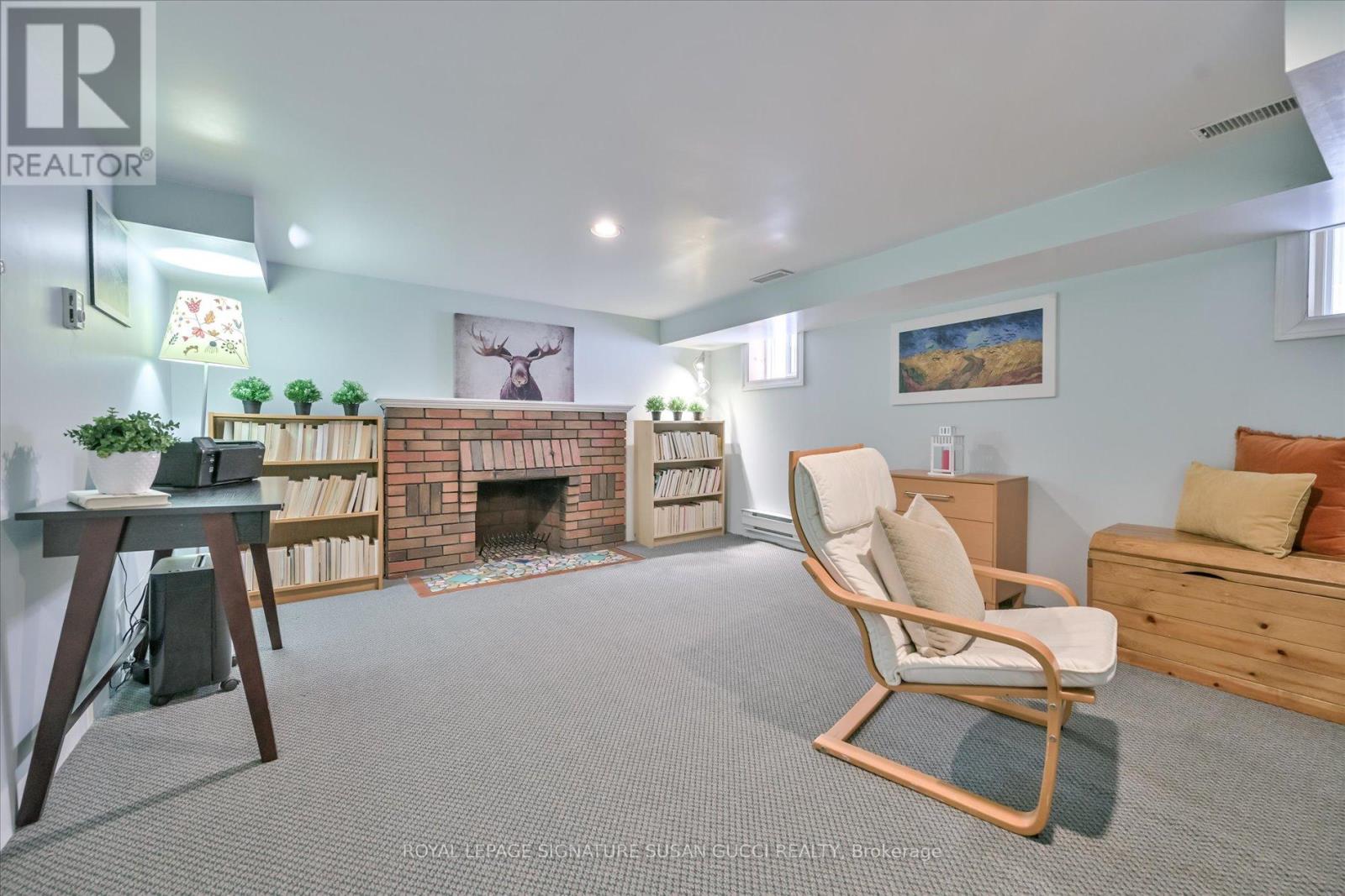 8 Fairside Avenue, Toronto, Ontario  M4C 3G9 - Photo 33 - E12909166