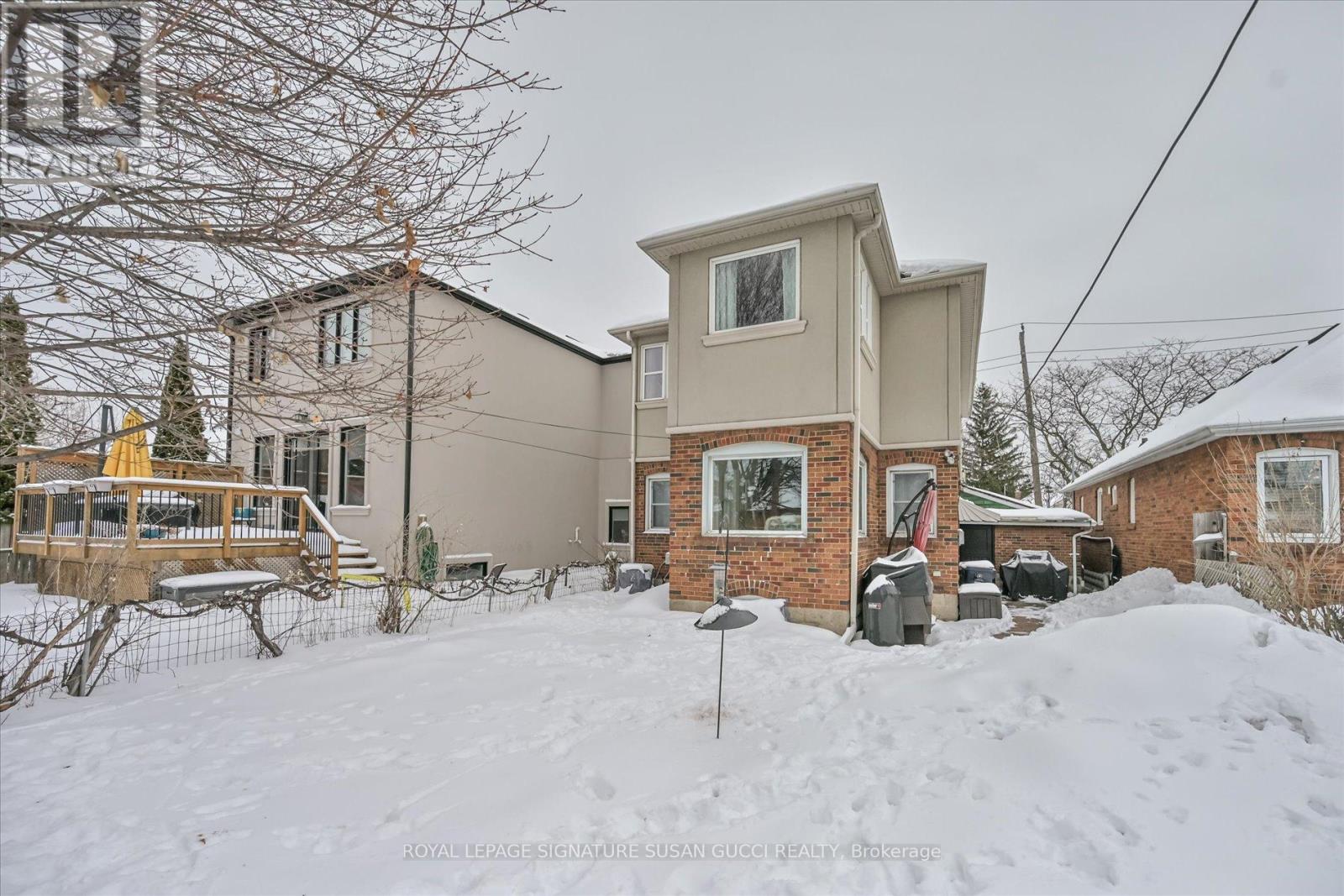 8 Fairside Avenue, Toronto, Ontario  M4C 3G9 - Photo 36 - E12909166